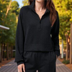 Travis Mathew Skyloft Soft Half Zip Golf Pullover in Black Heather L